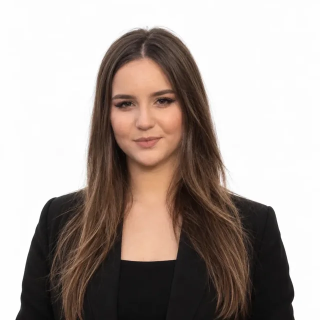 Laura Qëndro, rrugë për mjekësi 2024–2025